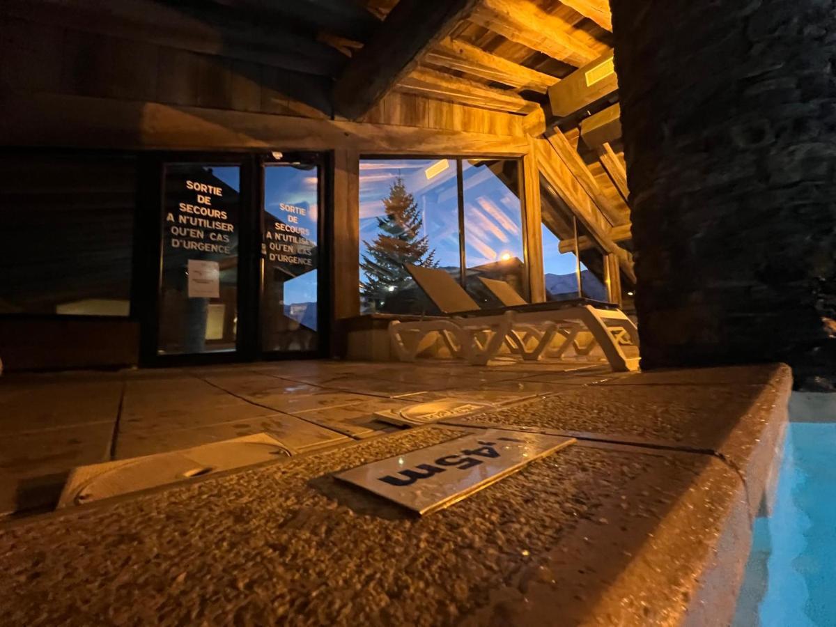 Appartement Ski Aux Pieds Dans Residence Premium Piscine, Sauna Hamam Сен-Мартен-де-Бельвіль Екстер'єр фото